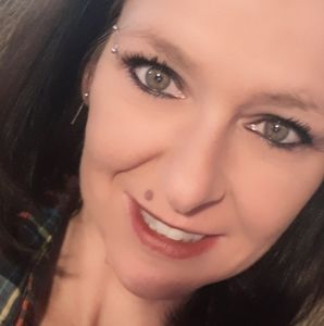 Meet your Posher, Tonya